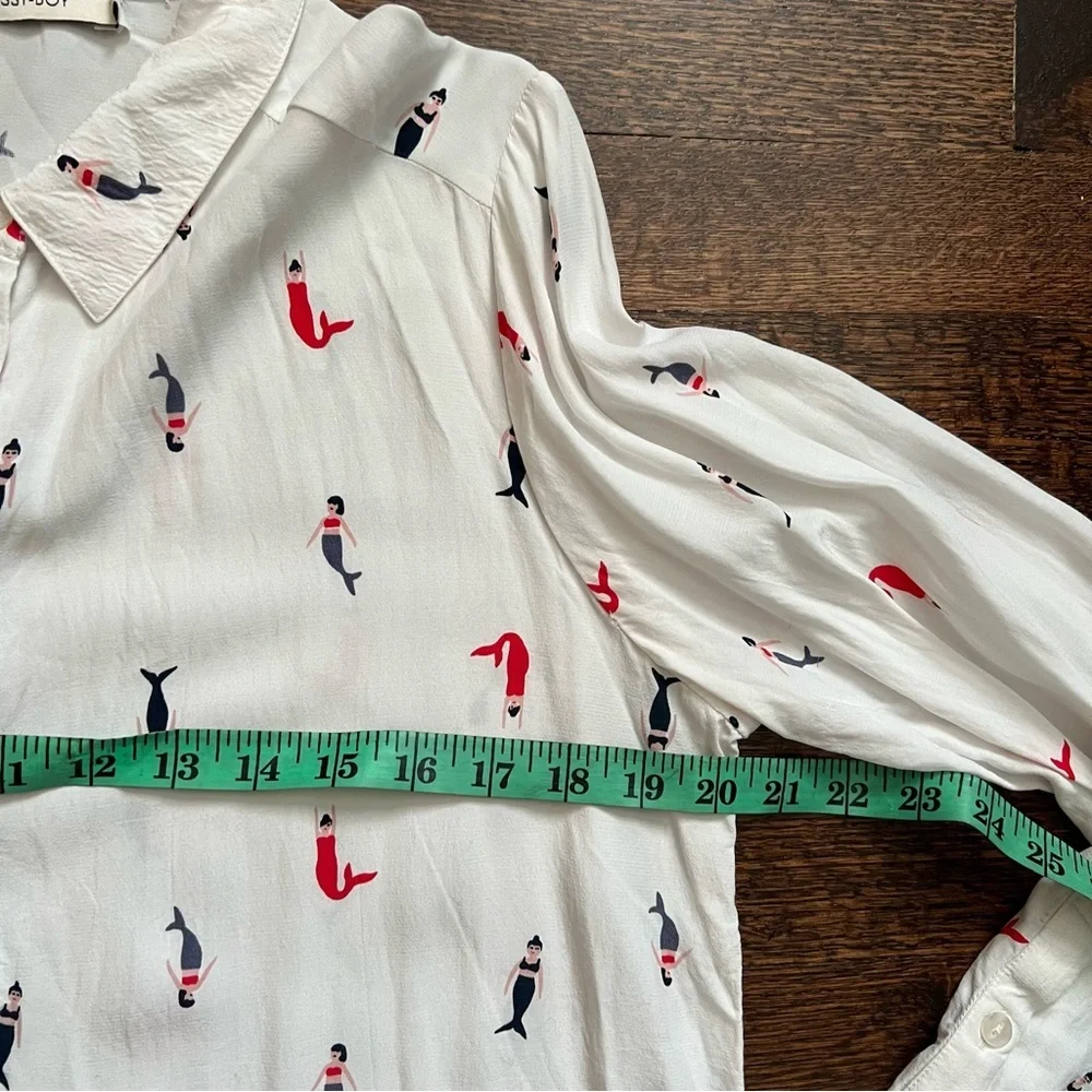 Sissy boy size small white collared mermaid print blouse - Picture 6 of 10